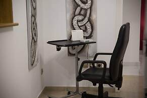 Cozy Apartment With sea View Next to Marina Zeas