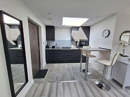 Park Lodge Retreat at Sidcup