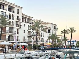 Sea View Loft in La Duquesa Beachfront