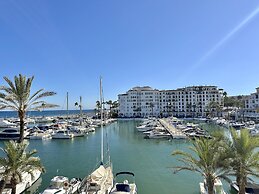 Sea View Loft in La Duquesa Beachfront