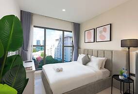 S Lux Apartment