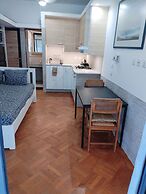 Tritos, Sleeps 11 - Sea View - Balcony - Parking