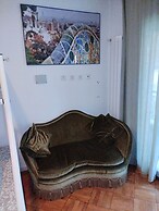 Tritos, Sleeps 11 - Sea View - Balcony - Parking