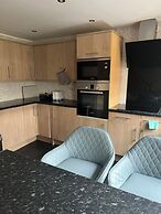 Cozy Basildon Retreat With 3 Bedrooms Free Parking