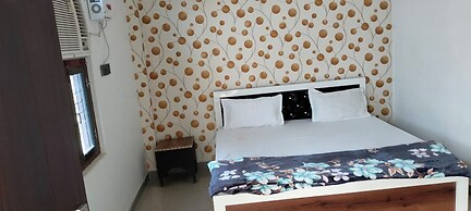 Prakash Palace Ayodhya