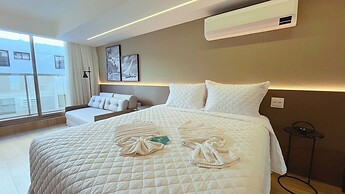 Setai Yacht S4- By Almare Flats