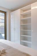 Cozy Ground-floor Apartment With Terrace Modern Amenities and Beachsid