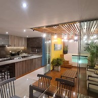 HOP Sahara in Ica With 1 Bedrooms and 2 Bathrooms