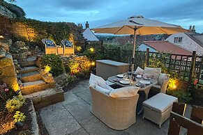 Host Stay Voyagers View