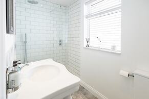 Host Stay Voyagers View