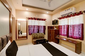 Goroomgo Ruby House Puri