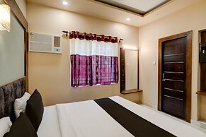 Goroomgo Ruby House Puri