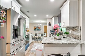 Weeki Lake Home w/ Heated & Cooled Pool, By Disney