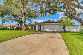 Weeki Lake Home w/ Heated & Cooled Pool, By Disney