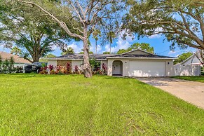 Weeki Lake Home w/ Heated & Cooled Pool, By Disney