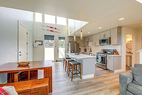 1 Mi to Lake: Upscale Condo in Whitefish Resort