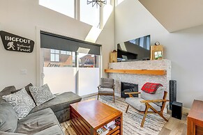 1 Mi to Lake: Upscale Condo in Whitefish Resort