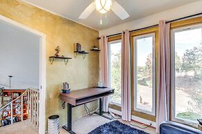 Deck, Putting Green & Views: Albuquerque Oasis