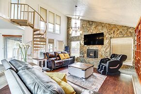 Deck, Putting Green & Views: Albuquerque Oasis