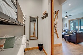 Modern Elk Creek Condo w/ Hot Tub & Heated Floors