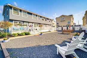 Bright Brigantine Townhome: Steps to Beach Access!