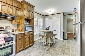 Florence Family Home w/ Dog-friendly Yard