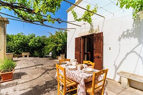 4024 Casina Litta by Barbarhouse