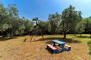 4024 Casina Litta by Barbarhouse