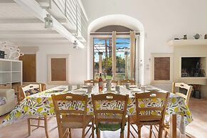 4024 Casina Litta by Barbarhouse