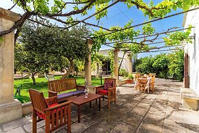 4024 Casina Litta by Barbarhouse