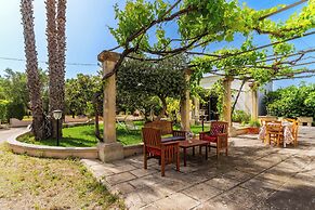 4024 Casina Litta by Barbarhouse