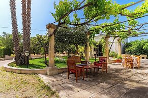 4024 Casina Litta by Barbarhouse