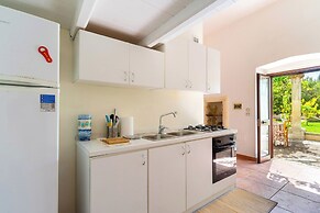 4024 Casina Litta by Barbarhouse