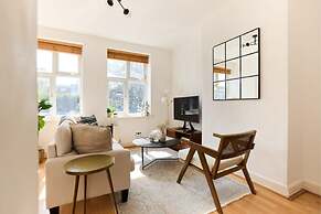 The Highgate Place - Pleasing 1bdr Flat
