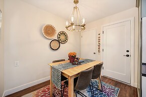 Family-friendly Getaway Near Slide Hill Park 3 Bedroom Home by RedAwni