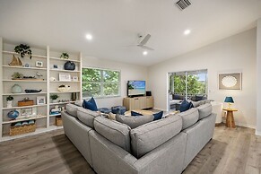 Bean Point Bliss 3 Bedroom Home by RedAwning