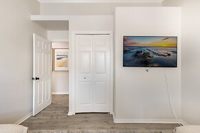 Bean Point Bliss 3 Bedroom Home by RedAwning