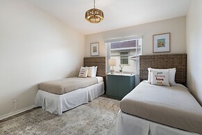 Bean Point Bliss 3 Bedroom Home by RedAwning