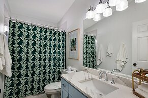 Bean Point Bliss 3 Bedroom Home by RedAwning