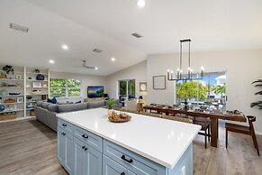 Bean Point Bliss 3 Bedroom Home by RedAwning