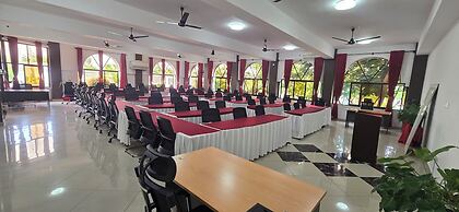 White Peacock Resort