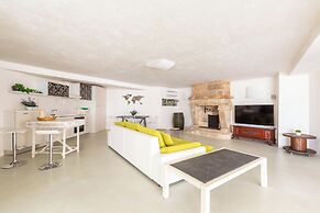 4123 Dimora Giove by Barbarhouse