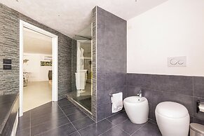 4123 Dimora Giove by Barbarhouse