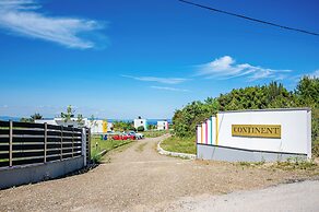 Continent Villas