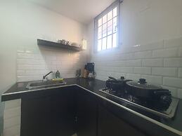 Casa Esther Apartaestudios