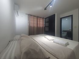 Casa Esther Apartaestudios