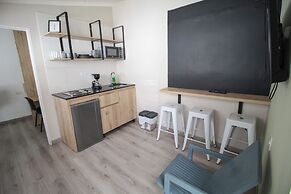 Manila by Roots Rentals