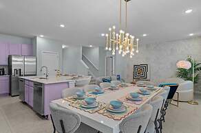 NEW Home 8 Bedrooms At Bella Vida Resort