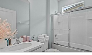 NEW Home 8 Bedrooms At Bella Vida Resort