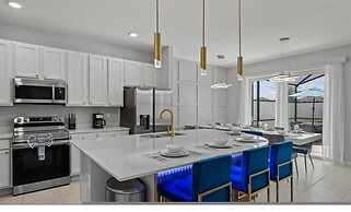 New Home 8 Bedrooms At Bella Vida